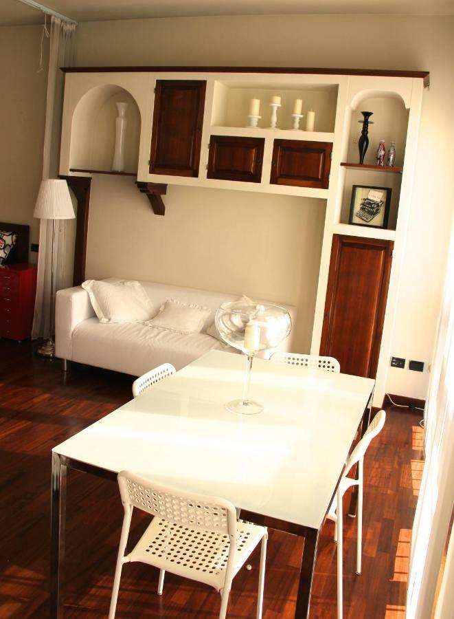 Studio Downtown Fantastic Area Daire Milano Dış mekan fotoğraf